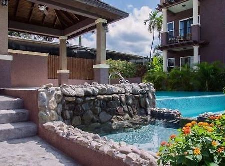 New Kingston Guest Apt At Sonoma Estate المظهر الخارجي الصورة