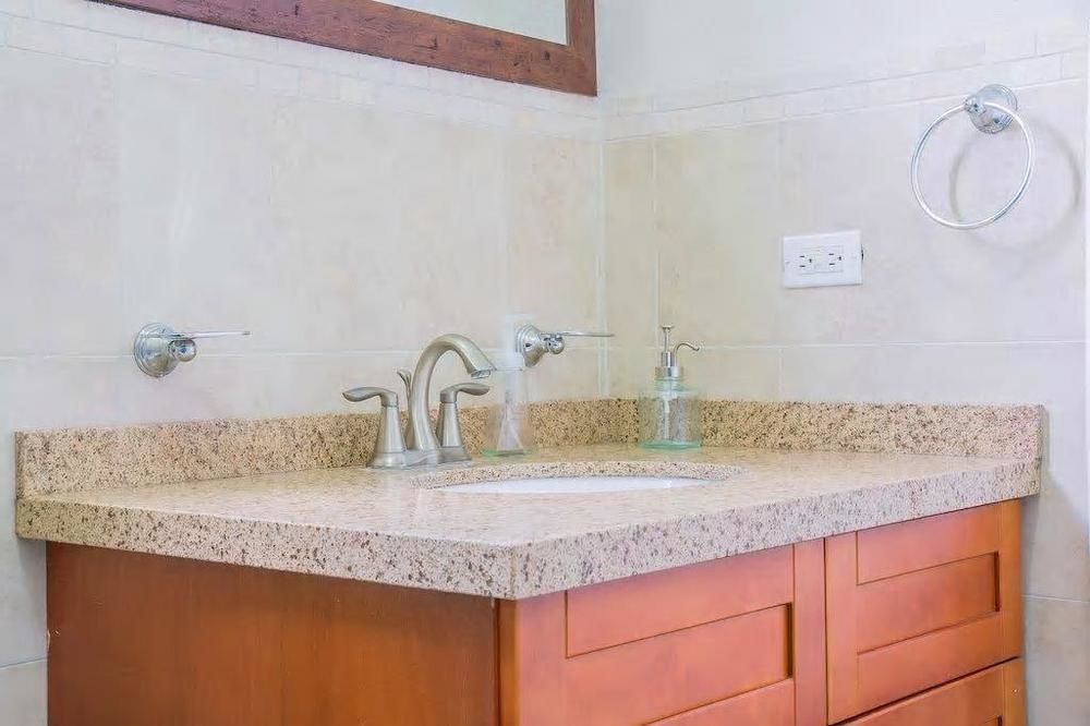 New Kingston Guest Apt At Sonoma Estate المظهر الخارجي الصورة
