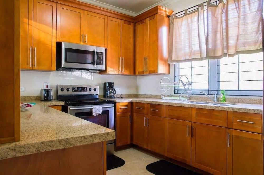 New Kingston Guest Apt At Sonoma Estate المظهر الخارجي الصورة
