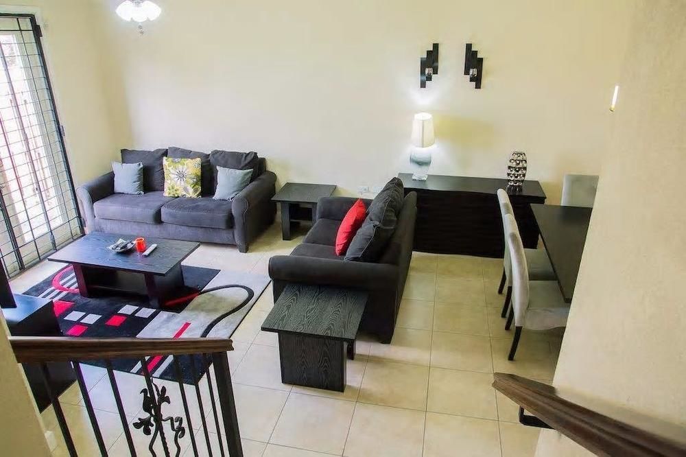 New Kingston Guest Apt At Sonoma Estate المظهر الخارجي الصورة