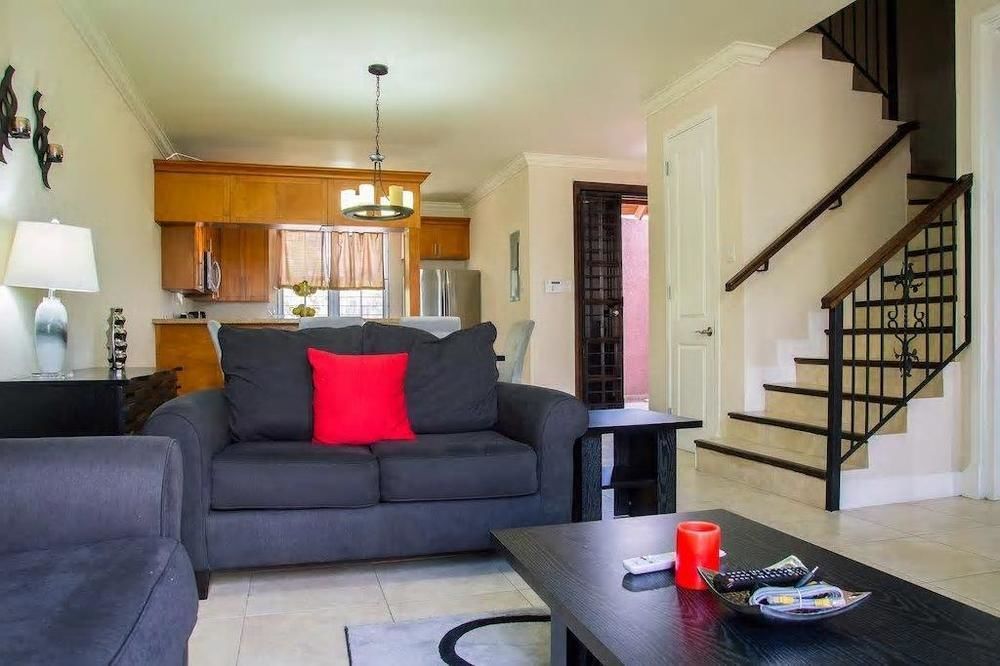 New Kingston Guest Apt At Sonoma Estate المظهر الخارجي الصورة